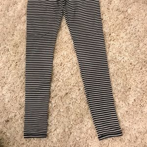 Navy and gray striped legging